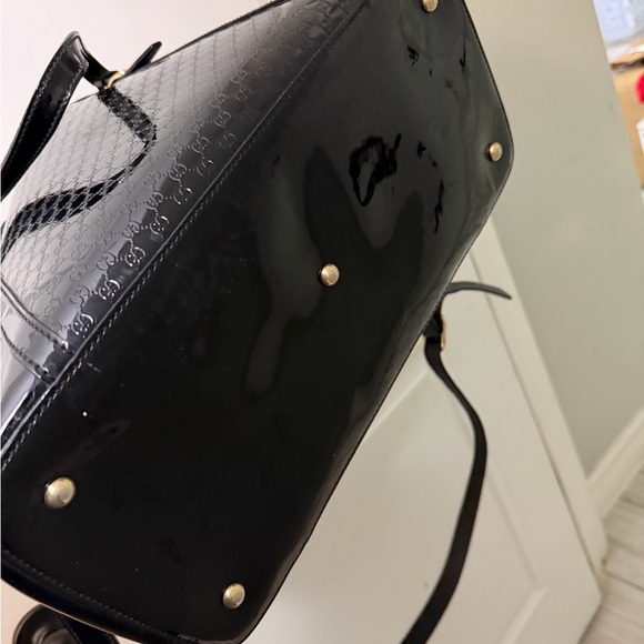 Gucci Patent Leather Black 2 way - Picture 11 of 11